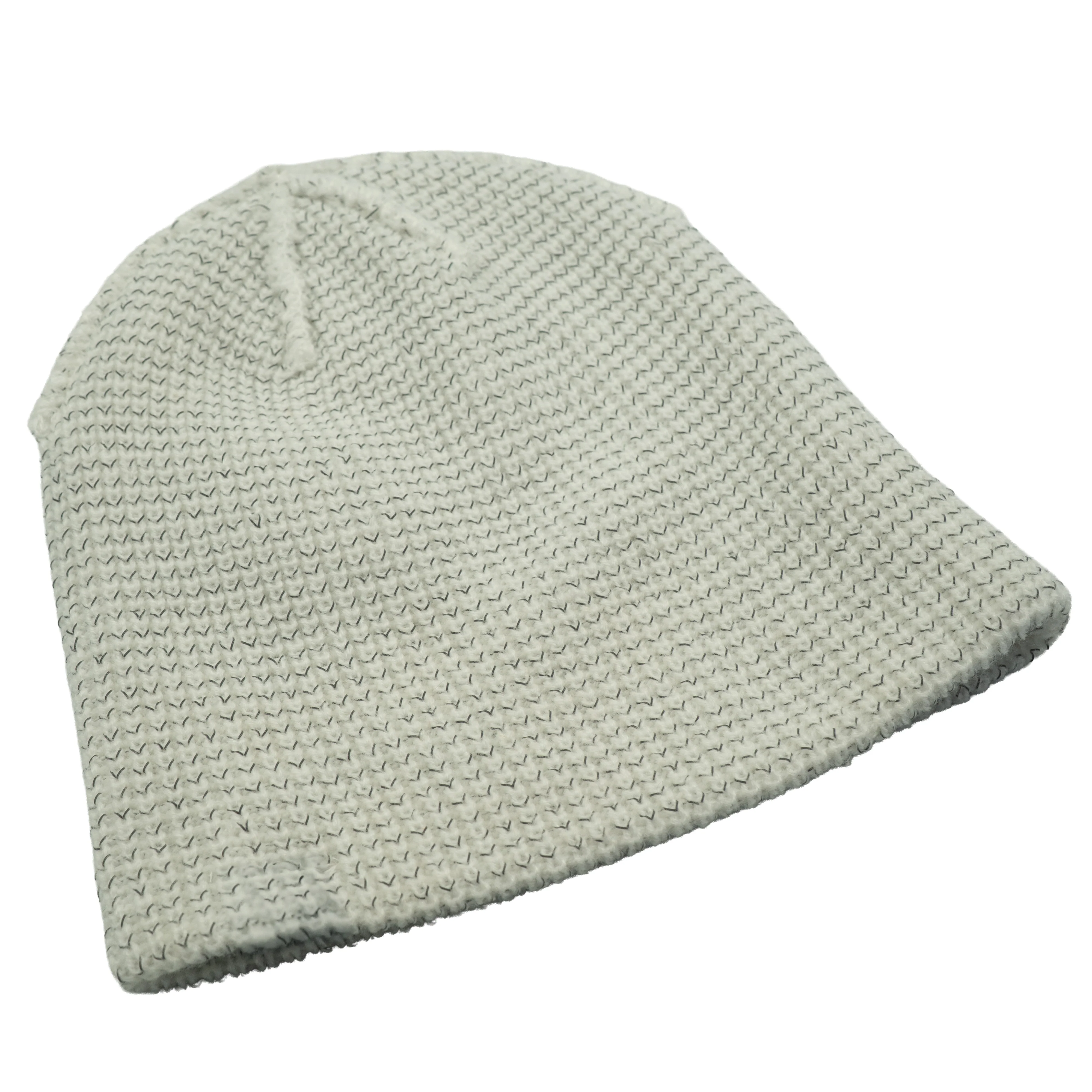 Reflective Beanie - Strickmütze mit reflektierendem Garn - Image 6